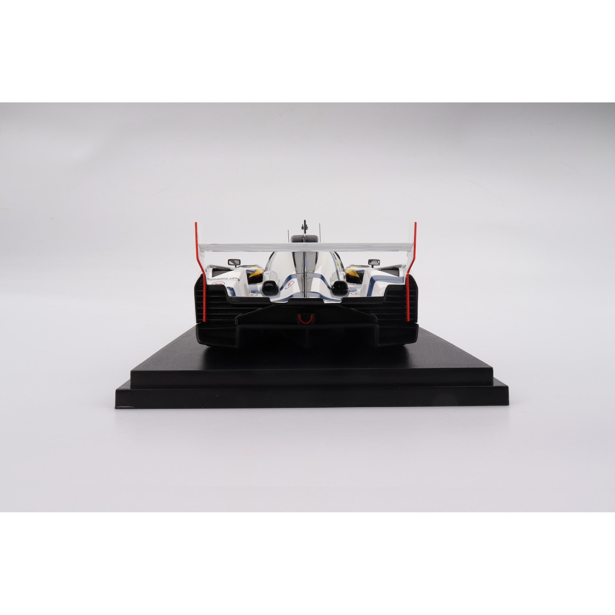 1/18 Cadillac V-Series.R #12 2026 Sebring 12 Hours Edition